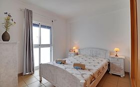 Monte Gordo Downtown By Homing